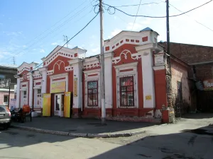 Улица Льва Толстого 31, Магазин Сухова