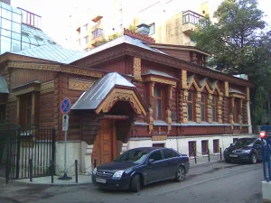 Дом Пороховщикова