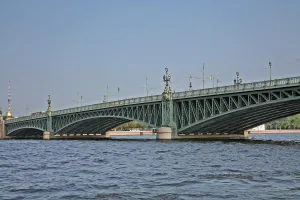 Троицкий мост