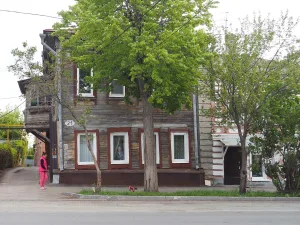Дом крестьянки Зарайского уезда В. М. Новиковой