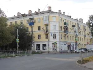 Жилой дом Авиационного завода № 18 им. К. Е. Ворошилова