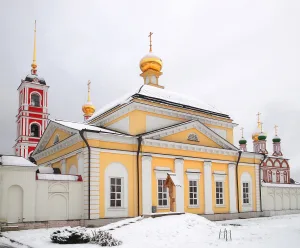 Церковь Введения во храм Пресвятой Богородицы (Ростов)