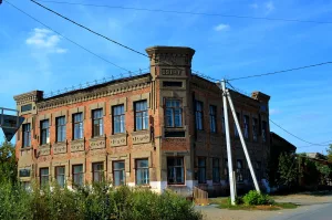 Здание женской гимназии. Дом купца 2-й гильдии Ш. Х. Хамитова