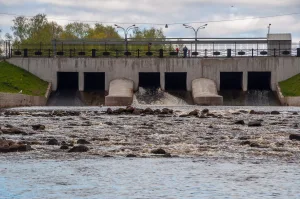Водослив