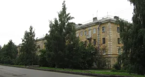 Жилой дом для служащих аэродрома «Красногвардейск» (Гатчина)
