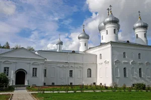Спасский собор с архимандритским корпусом (Великий Новгород)