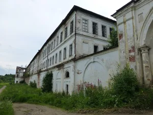 Корпус настоятельский с церковью Успения Пресвятой Богородицы (Тотьма)