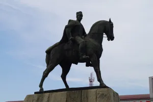 Памятник Махачу Дахадаеву (Махачкала)