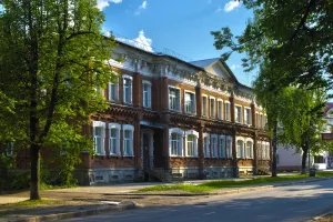 Здание уездной земской больницы (Сыктывкар)