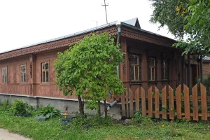 Дом Рюмина с кладовой палаткой (Суздаль)