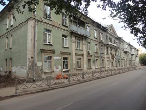 Жилой дом мотостроительного завода № 24 им. М. В. Фрунзе