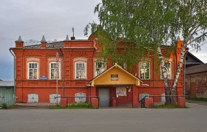 Жилой дом (Черноисточинск)