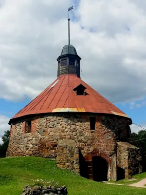Круглая башня (Приозерск)