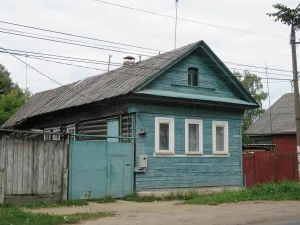 Жилой дом усадьбы Поляковых (деревянный) c воротами (Торжок)