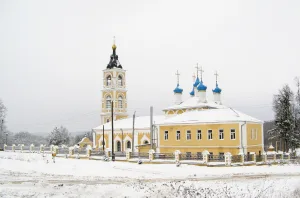 Церковь Казанской иконы Божией Матери (Лакинск)