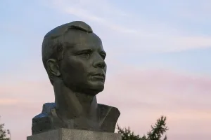 Бюст Ю.А. Гагарина (Останкинский)