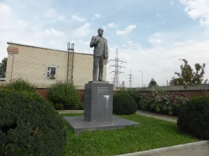 Памятник Г.М. Кржижановскому (Невинномысск)