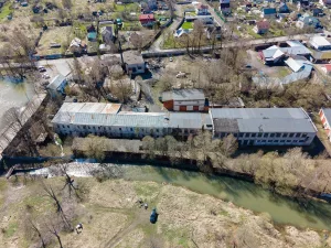Малый корпус Верхней бумажной фабрики Департамента уделов (Красное Село)