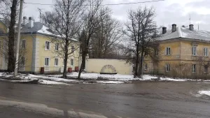 Каменные ворота с фонтаном (Гатчина)