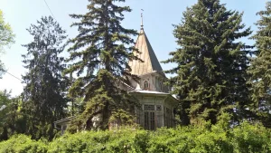 Дом, в котором жил И.В.Сталин в 1921 г. (дача М.М. Дутикова)
