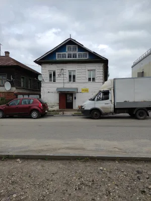 Жилой дом с лавкой (Макарьев)