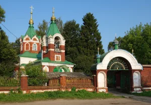 Введенская церковь (Калязин)