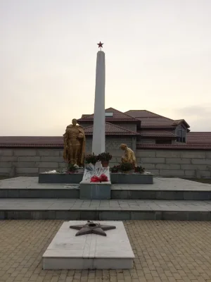 Памятник советским воинам, погибшим при освобождении г. Чегем от фашистских оккупантов (Чегем)