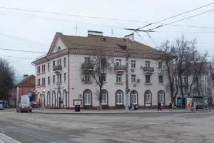 Школьная улица 21