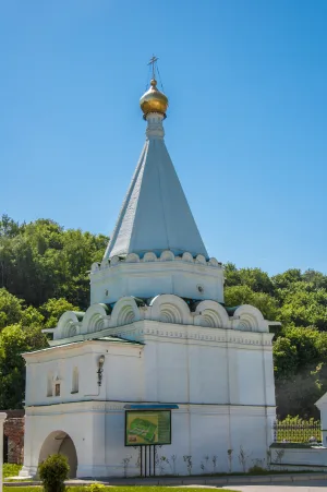 Церковь преподобного Евфимия Суздальского (надвратная) (Нижний Новгород)