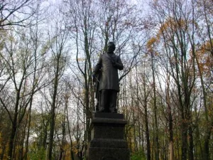 Памятник Михаилу Глинке