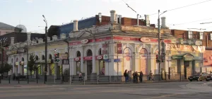 Кировка 80, Здание магазина купца Стахеева