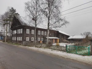 Дом жилой (Ладва)