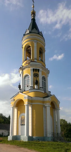 Колокольня церкви Рождества Богородицы (Черкутино)