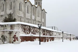 Ограда Успенского собора (Владимир)