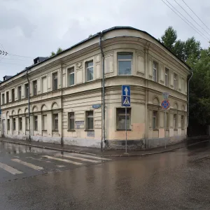 Флигель (Басманный)