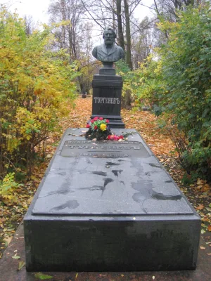 Могила И.С. Тургенева (1818-1883), писателя