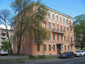 Жилой дом (Кронштадт)