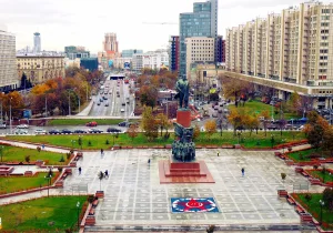 Памятник Ленину на Калужской площади