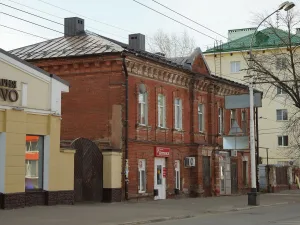Жилой двухэтажный дом