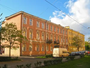 Жилой дом купца Назовцева (Кронштадт)