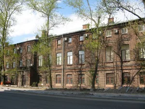 Жилой дом Адмиралтейских Ижорских заводов (для рабочих) (Колпино)