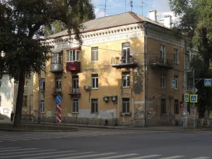Жилой дом Авиационного завода № 18 им. К. Е. Ворошилова