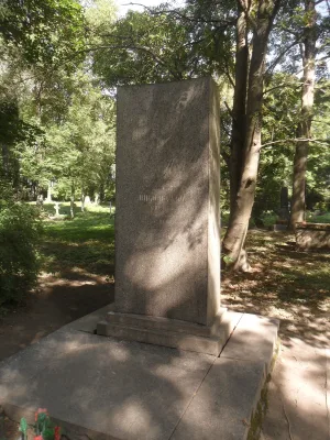 Могила А.С. Никольского (1884-1953), архитектора