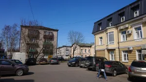 Флигель (здание общественного назначения (?)) (Гатчина)