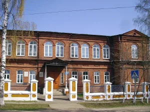 Здание женской гимназии имени князя А. П. Трубецкого (Варнавино)