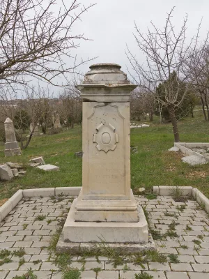 Q122426722