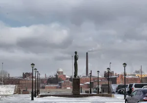 Памятник Анне Ахматовой