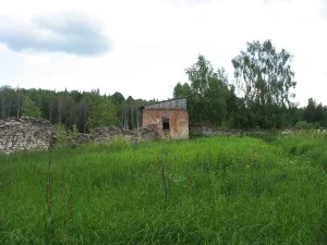 Ограда с угловыми башнями (Яшезеро)