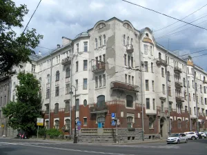 Лицевой дом