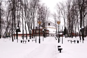 Парк усадьбы Истье